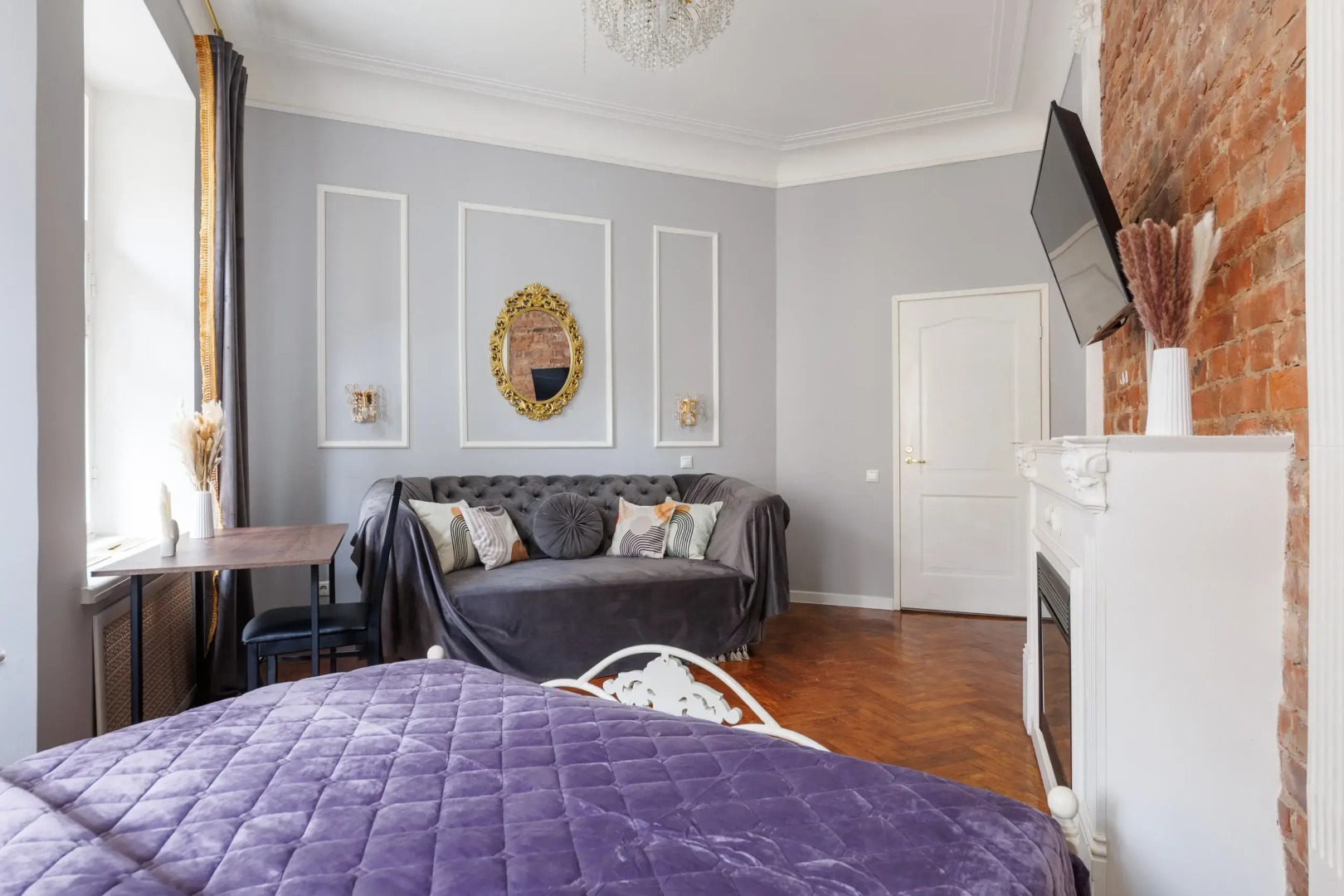 Апартаменты Лофт у Площади Восстания 2 спальни