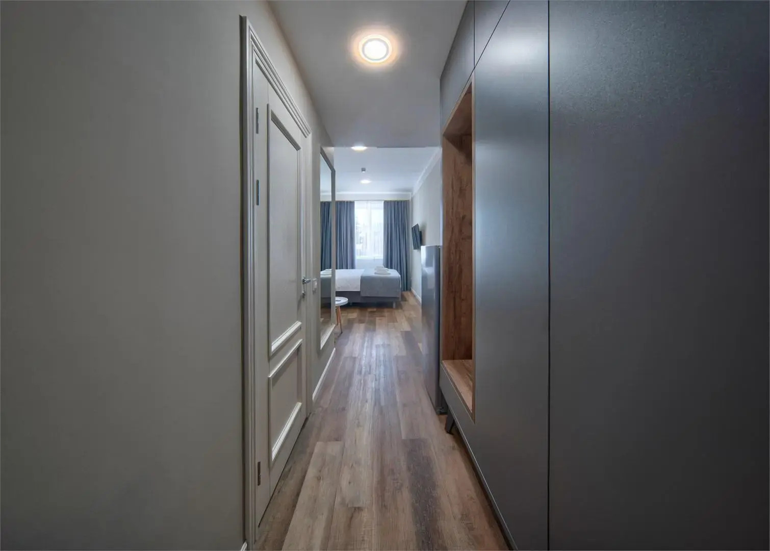 Хатти Апарт