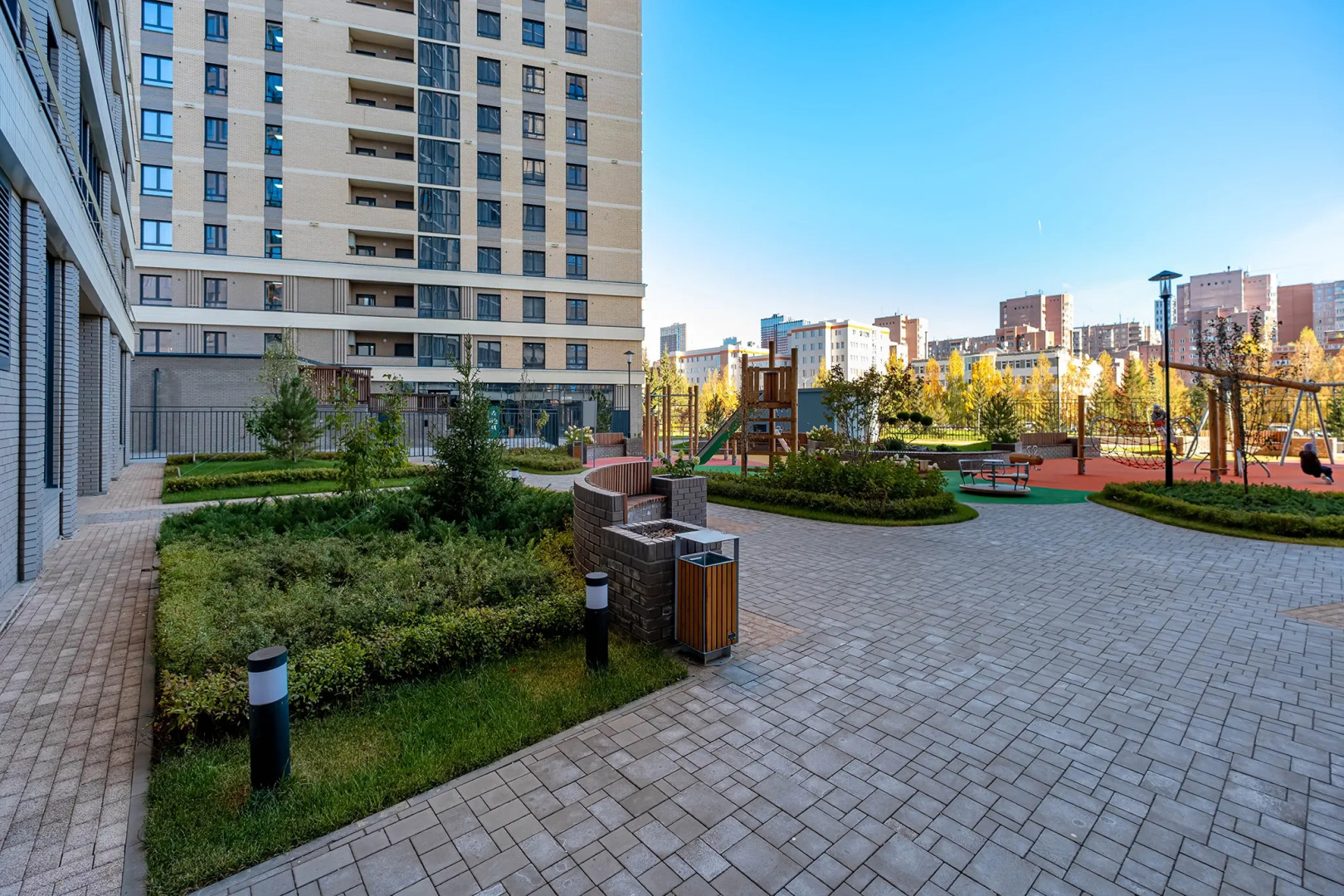 Квартира Новая студия в 5 минутах от ТРЦ Аура