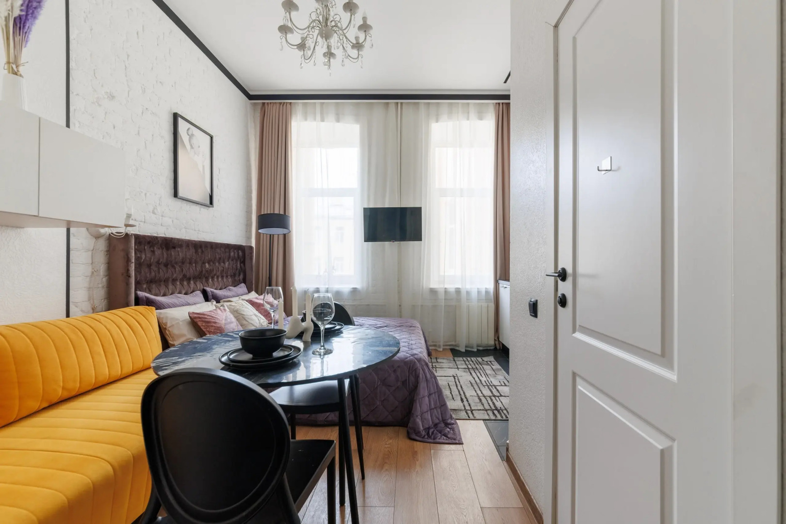 Апартаменты Студия на Загородном проспекте 12 DereMRents ДереМРентс