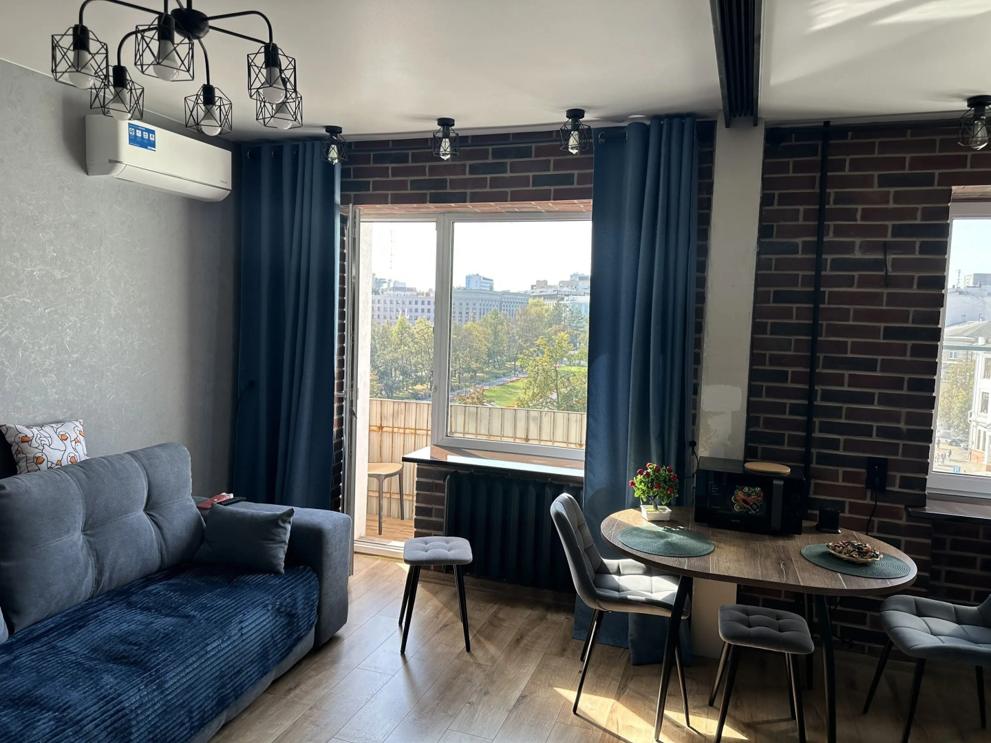 Апартаменты Видовая Студия в Центре Нижнего Новгорода(пл.Горького,1)