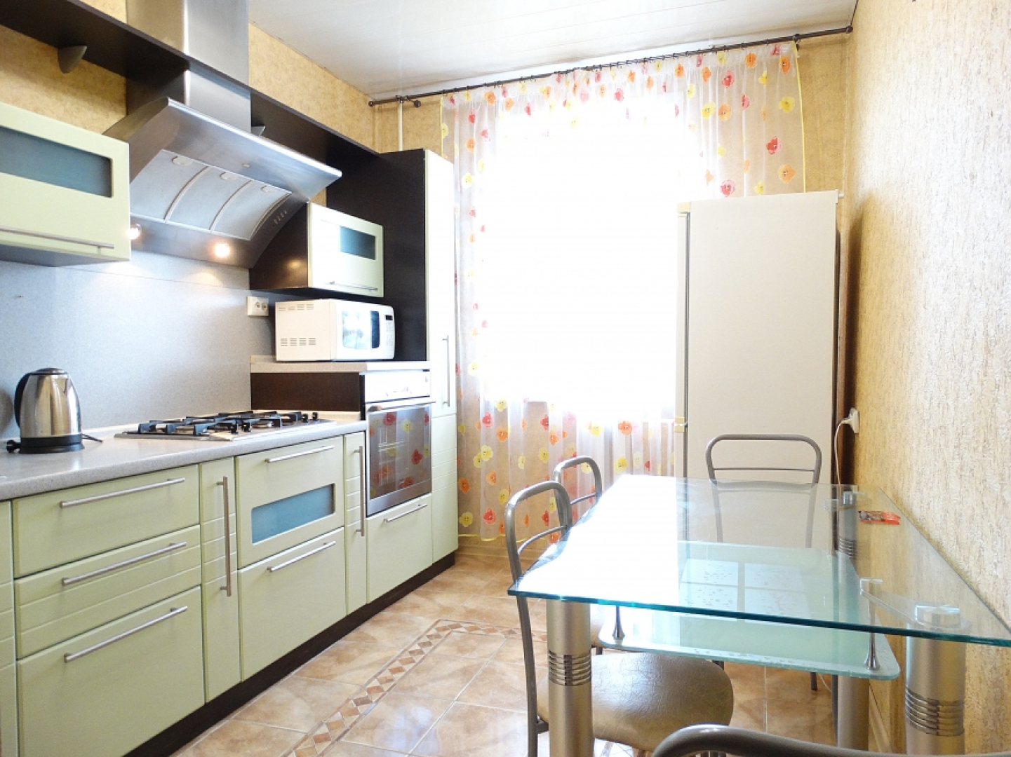 Апартаменты Inndays на Серебровской