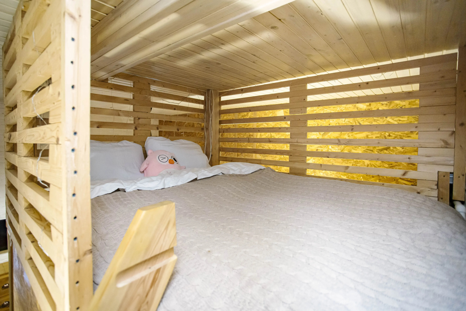 Квартира УK АТМОCФЕPА  Эклектика  Студия с дизaйнеpским ремонтом в Историчecком Цeнтре Яpоcлавля