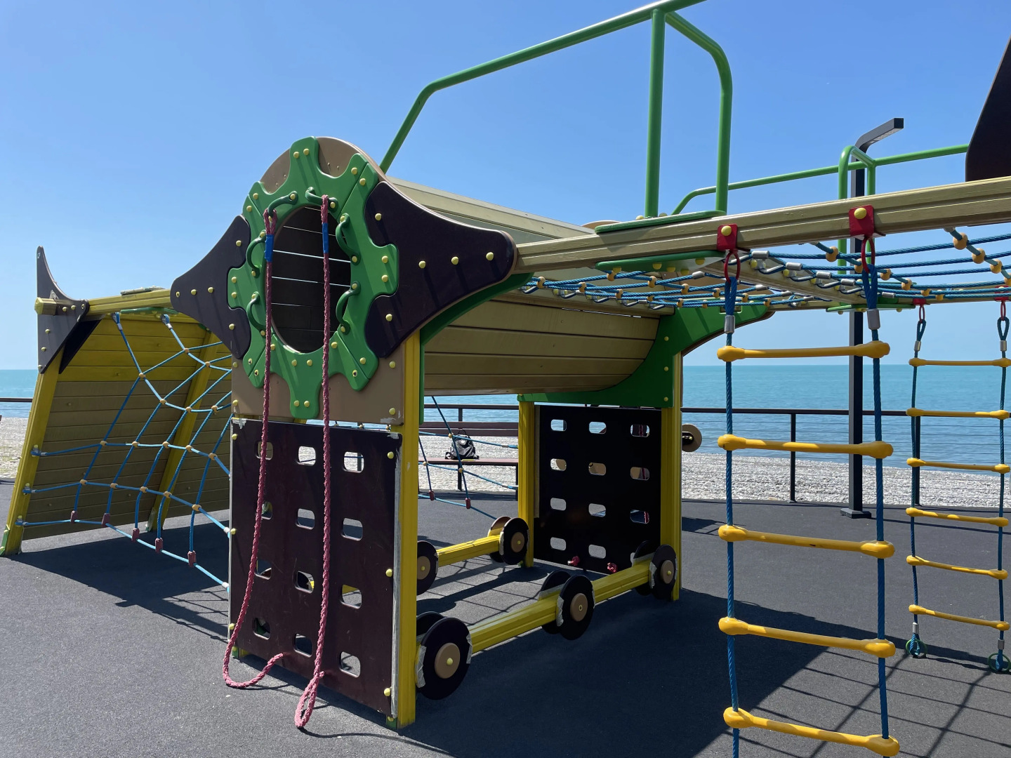 Апарт-отель на Лучезарной