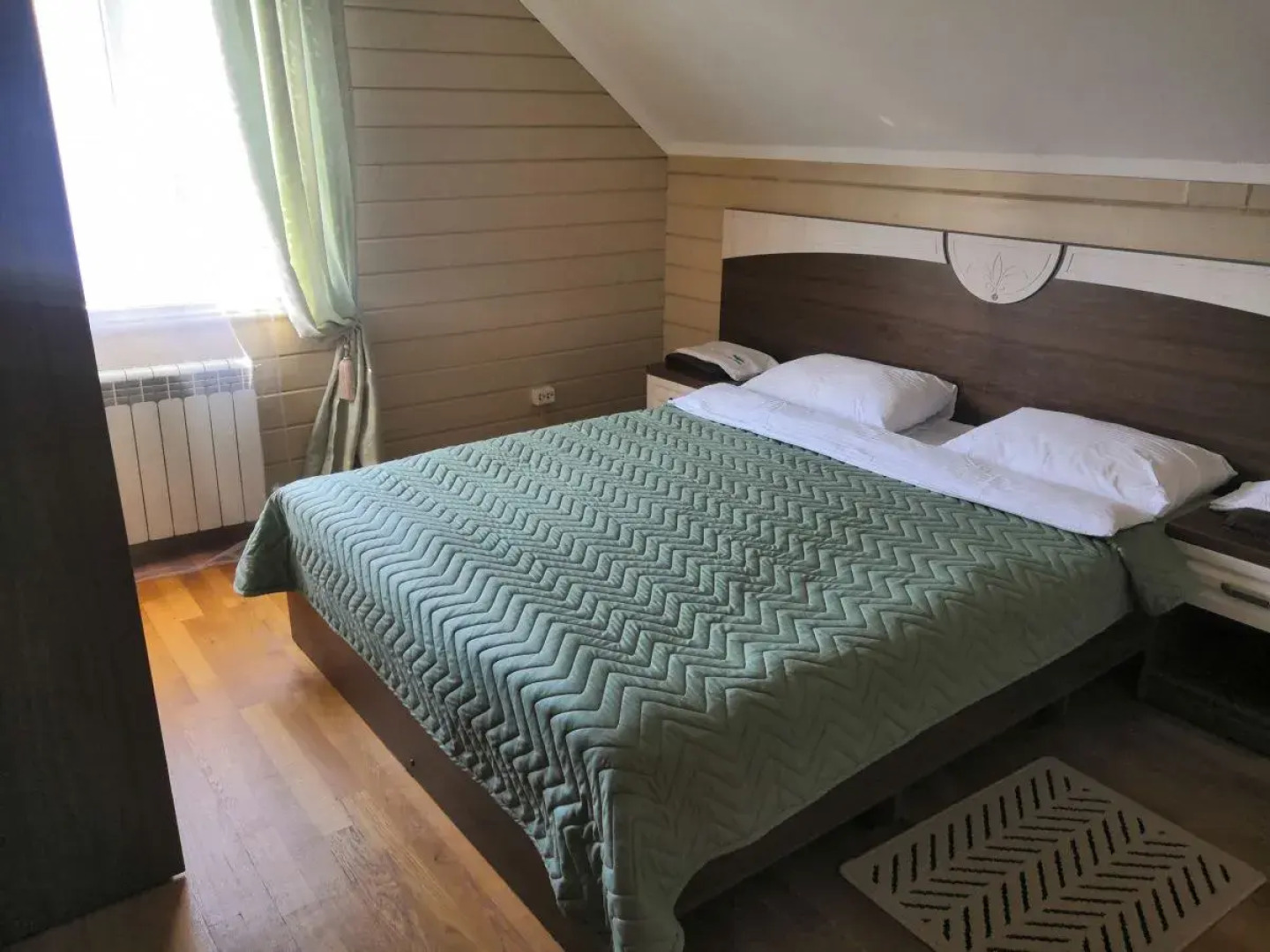 Гостевой дом Коттеджи в аренду Береговая 44