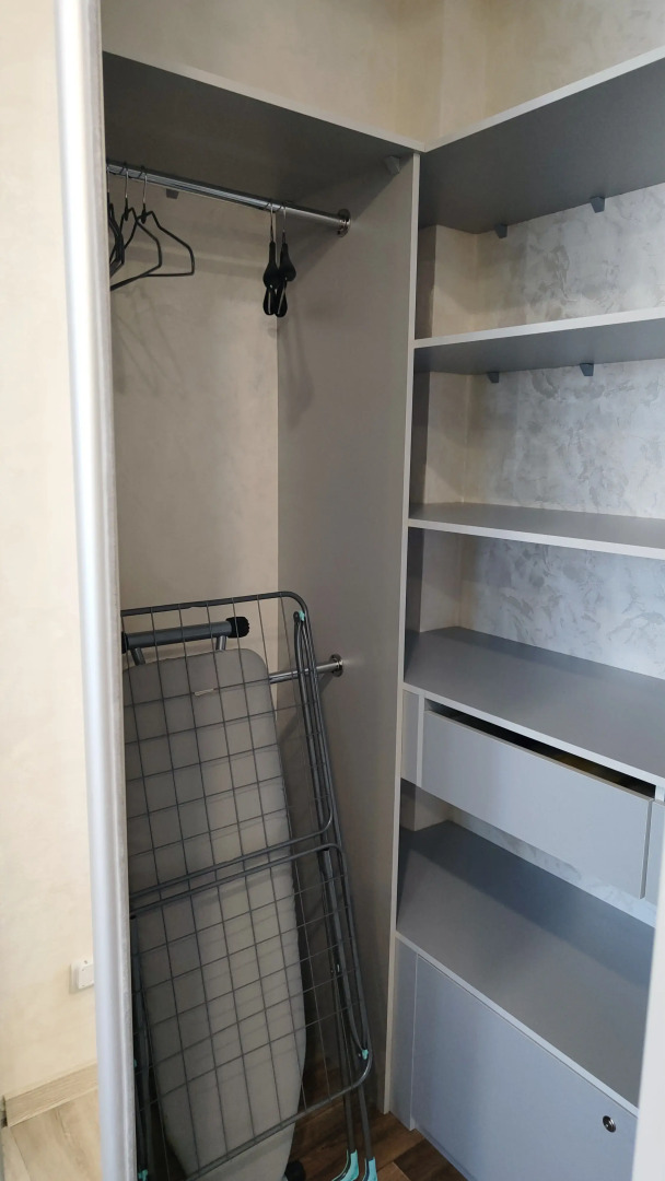 Квартира Новая Cовременная Cтудия с Видом на Рощу