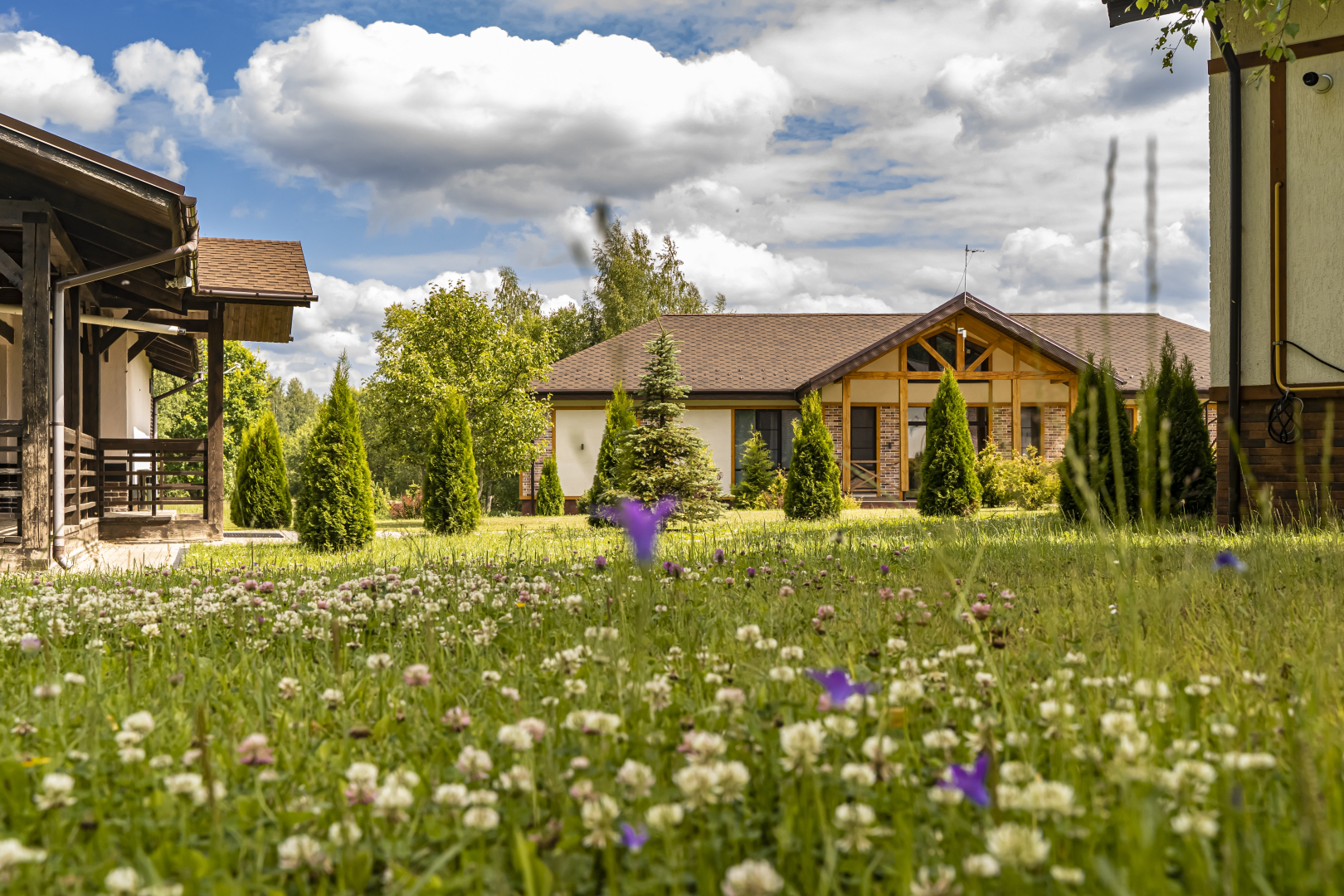 Podlesye Guest House