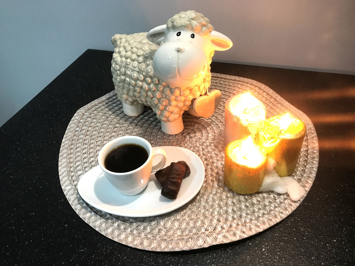 Апартаменты с Балконом 24/7 Рядом Вокзал Wi-Fi