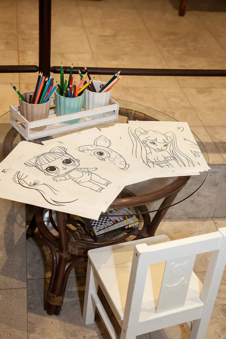 Отель Колос