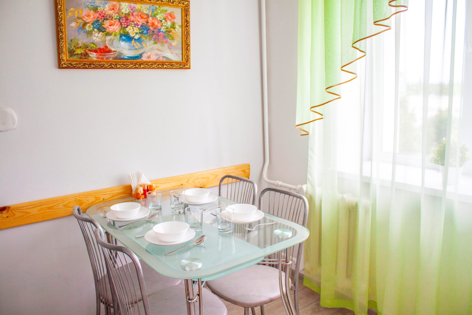 Квартира Апартаменты Квартирный Вопрос на Коммунистической 96