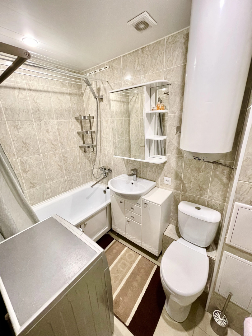 Two Pillows on str. Yanovskogo, bld. 4a