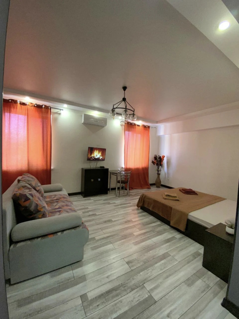 Апартаменты Red Room от Rooms Apartment