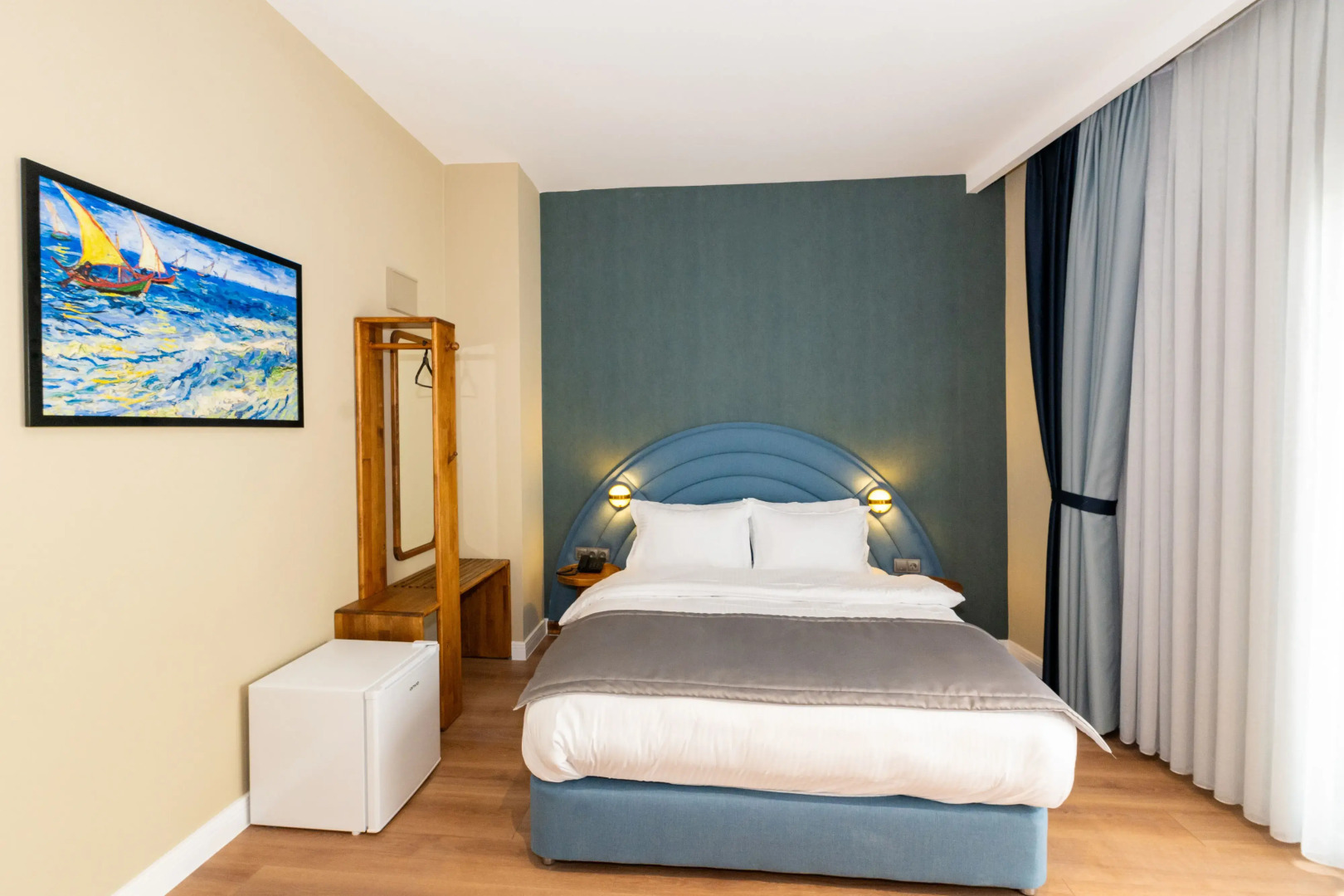 Nenessa Airport Hotel