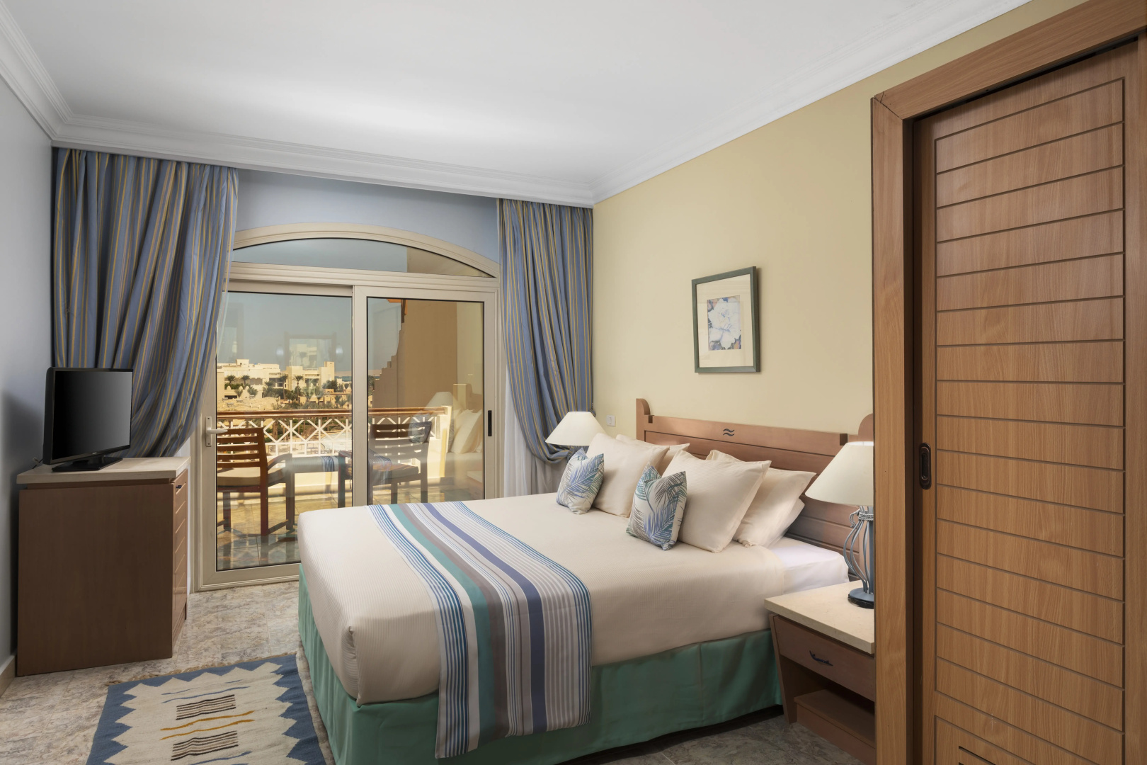 Royal Lagoons Resort & Aqua Park Families and Couples ONLY