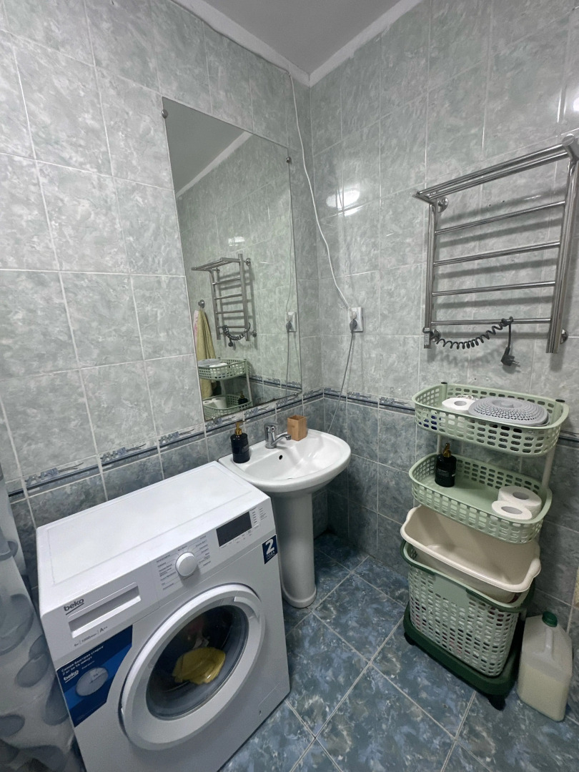 Квартира в центре Сухума - Лакоба, 88