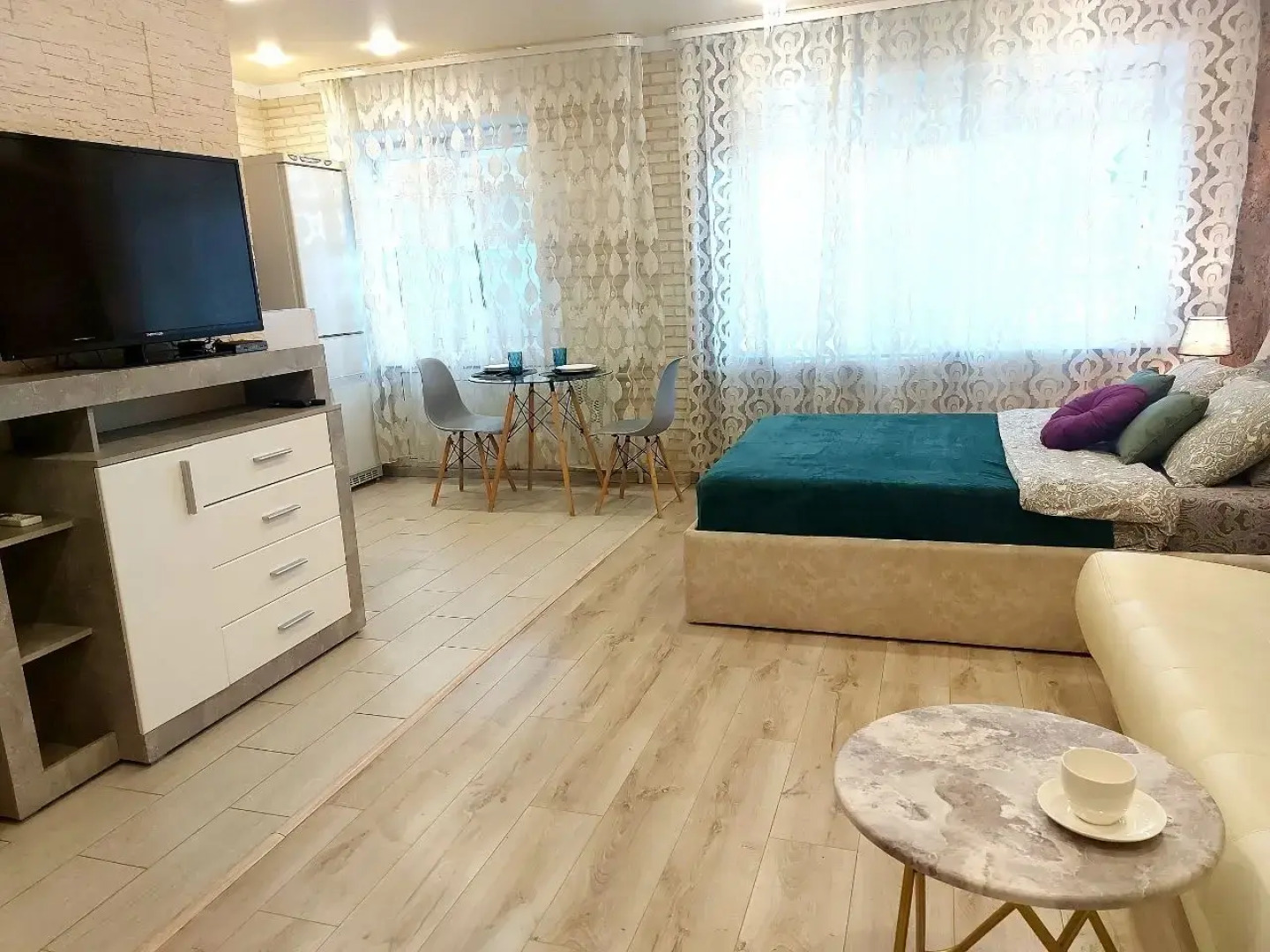 Апартаменты на Трехсвятской