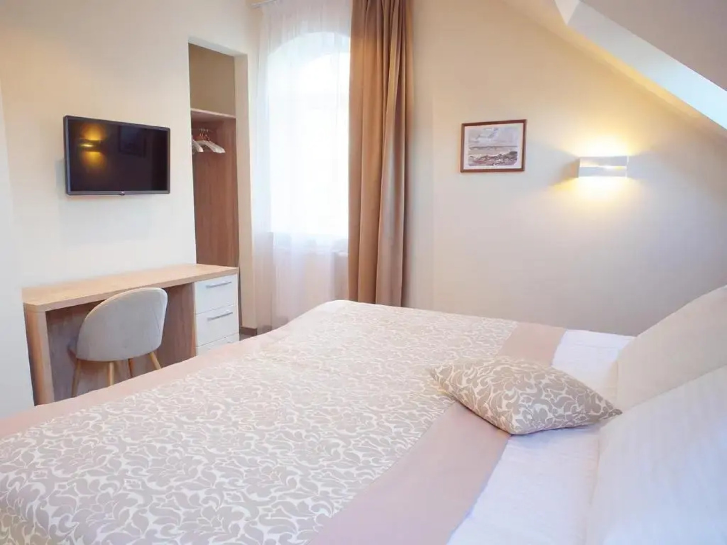 Отель Хартман