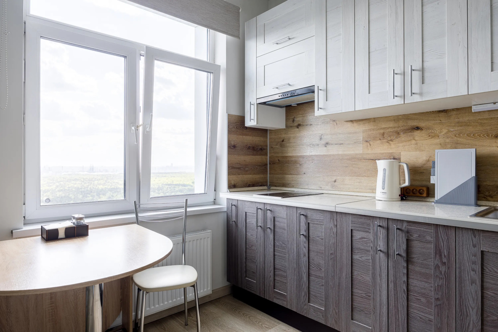 Квартира Студия на 30-ом Этаже с Видом на Лес