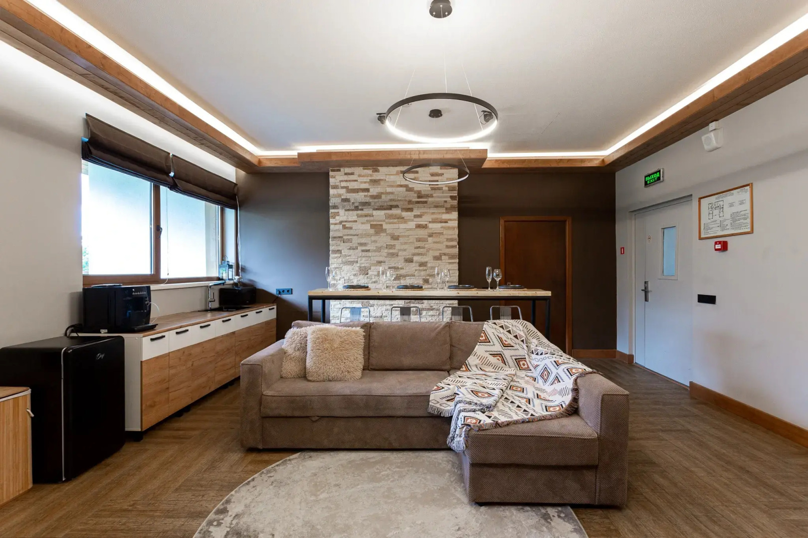 Отель BoogelWoogel Bar&Hotel Rosa Khutor