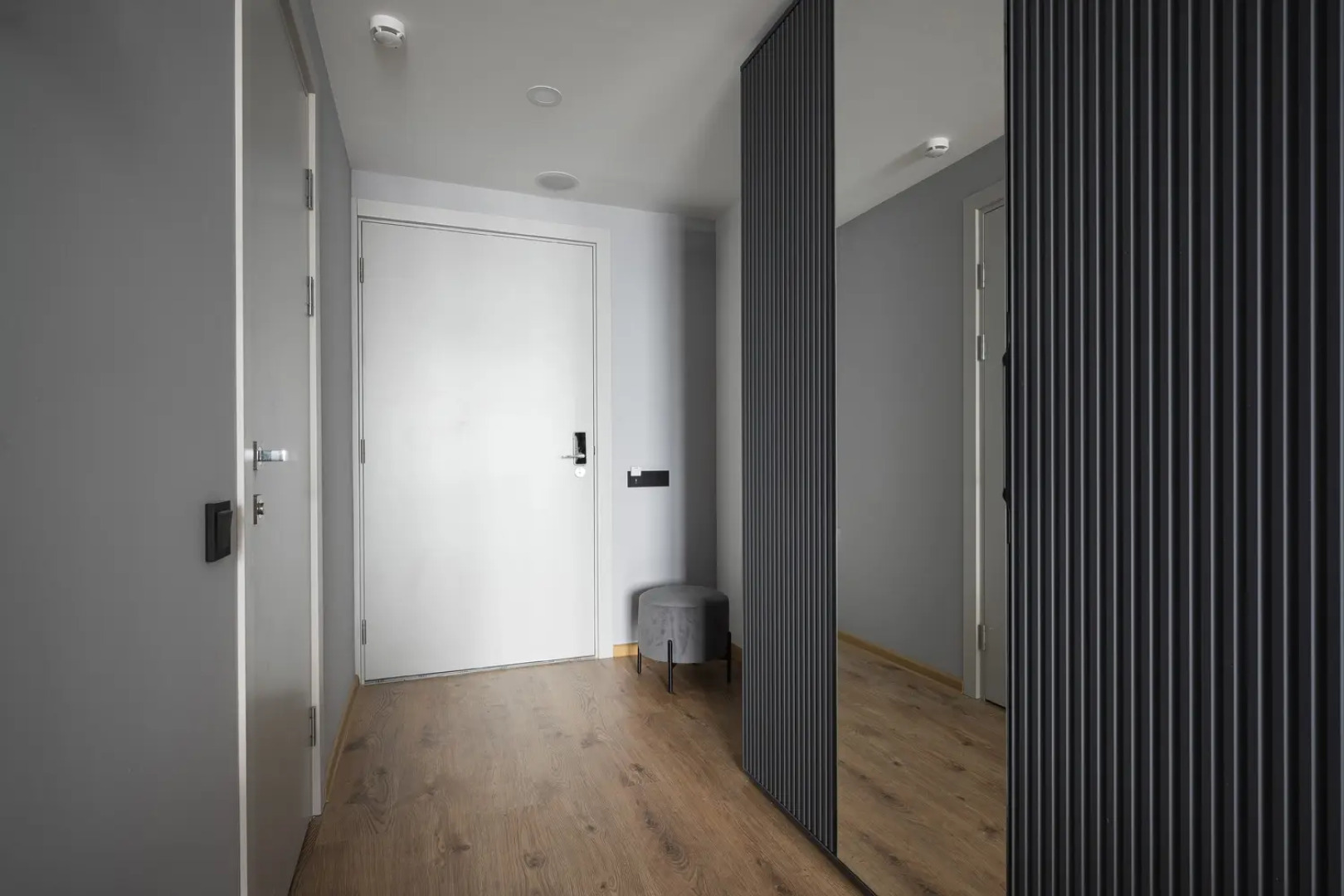 Апартаменты Стильная Студия в Центре Рядом с Метро