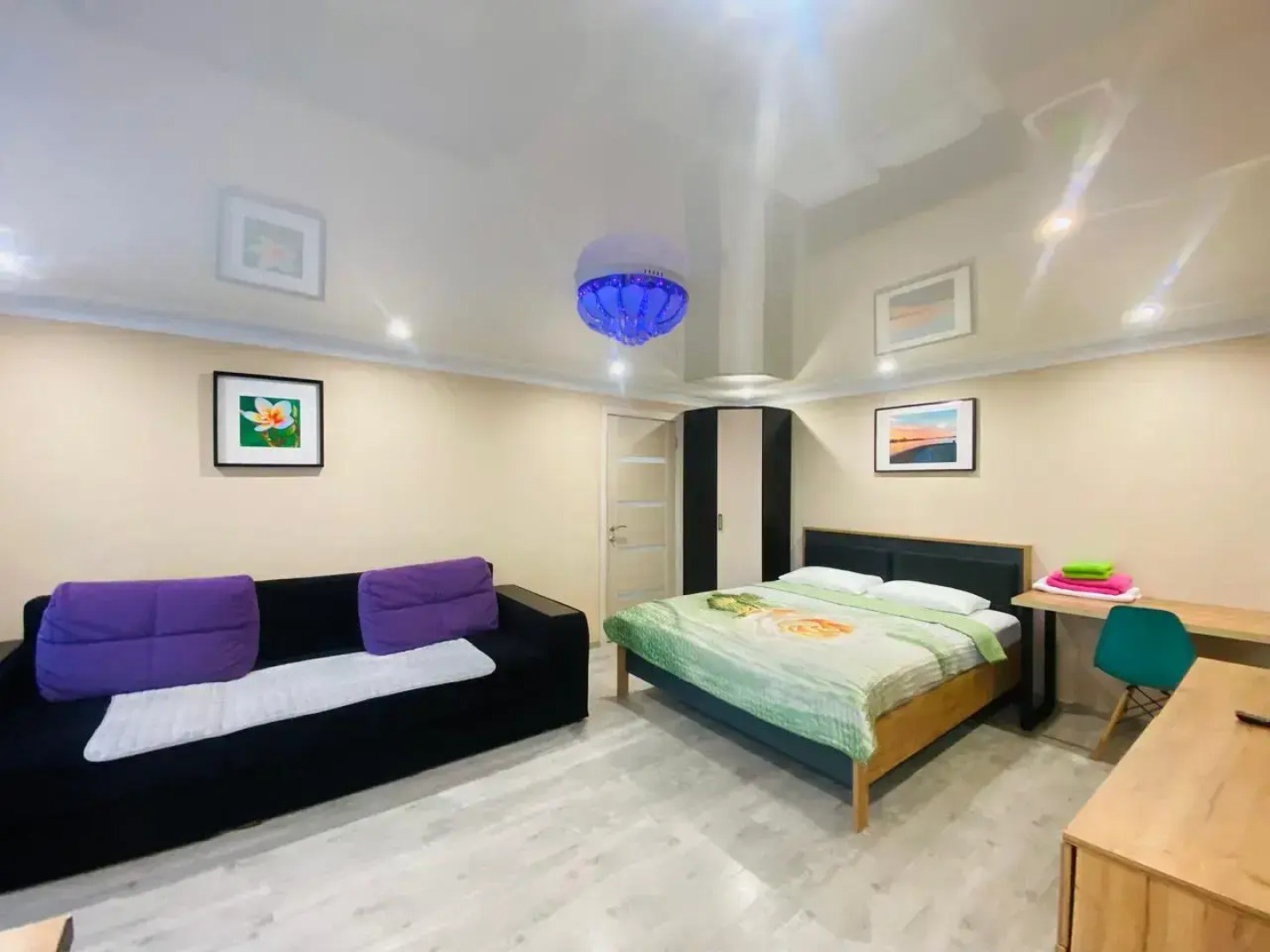 Апартаменты 2-х Комнатная Квартира в Центре Города на Карла Либкнехта 44