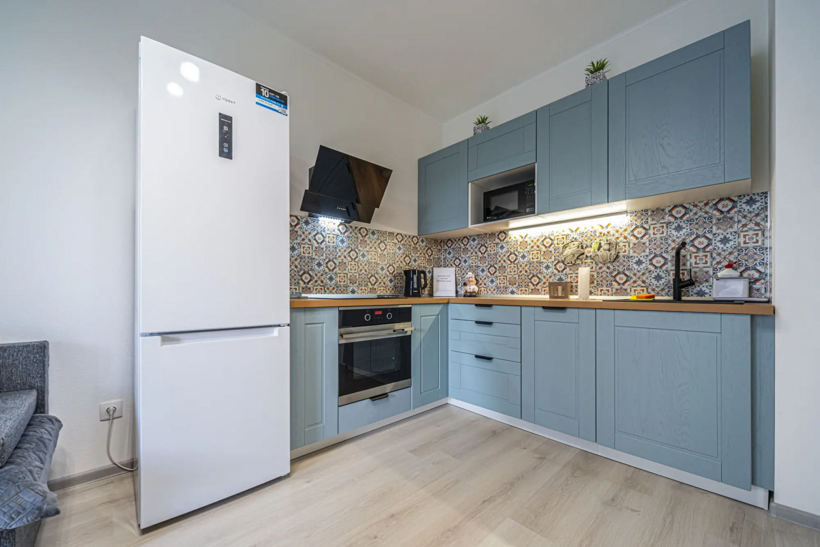 Квартира 2-х комнатная у метро Старая Деревня 5 этаж