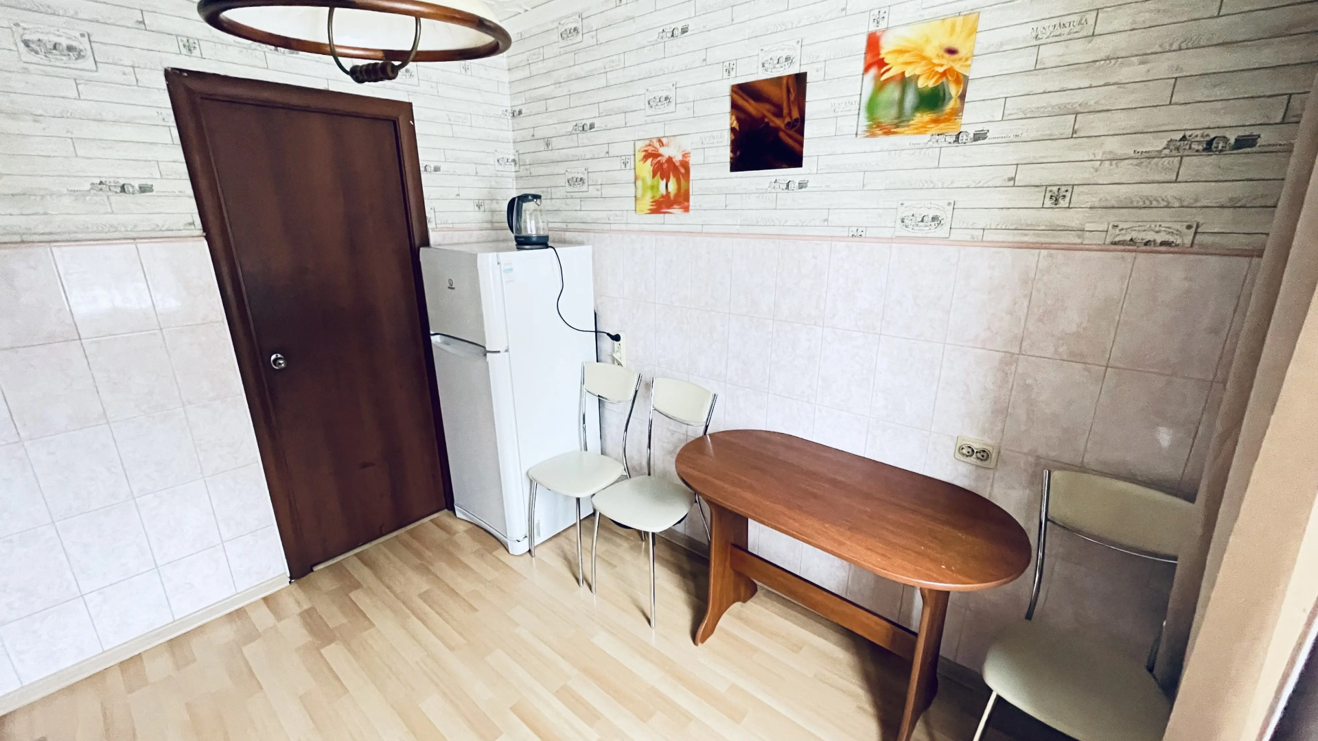 Апартаменты Трёхкомнатные на Пролетарском Проспекте 17