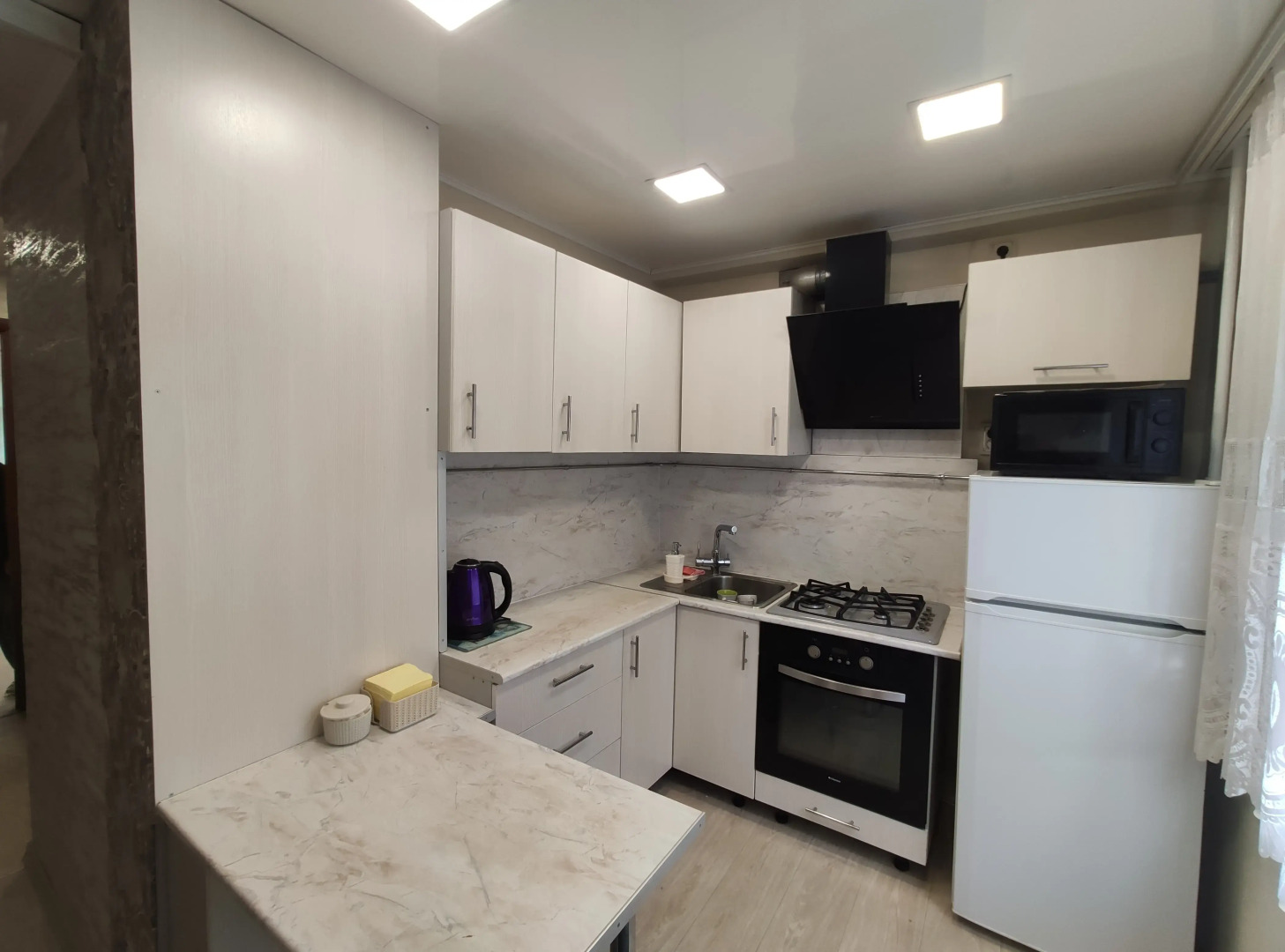 Квартира Трёхкомнатная на Семёновском Озере