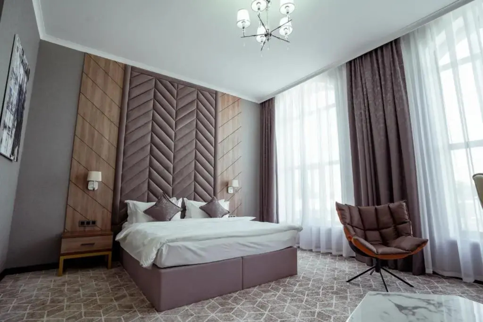 Отель Tauke Khan Plaza