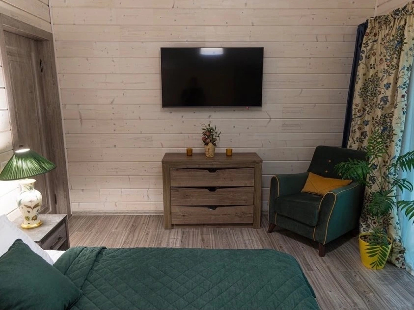 Коттедж Шале-солнечный