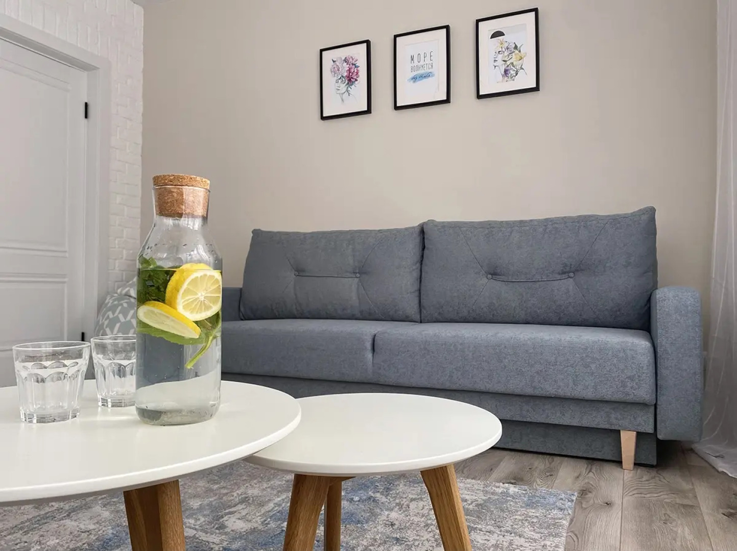 Апартаменты Дом у озера