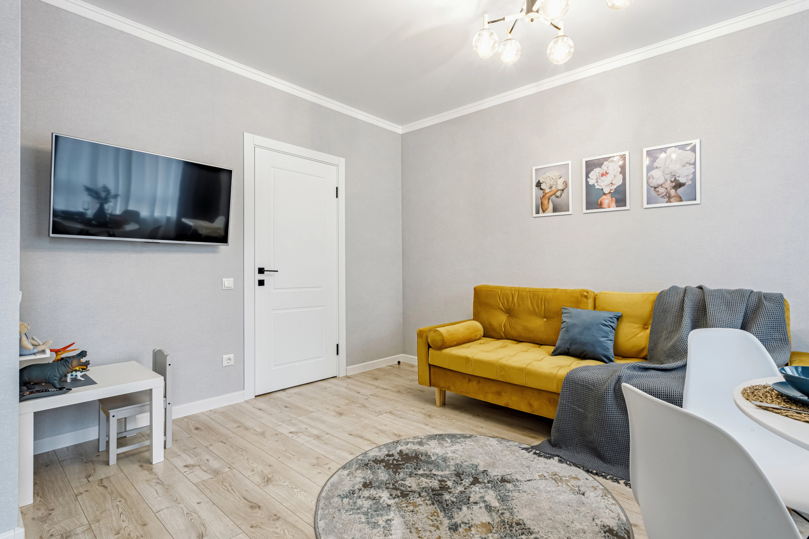 Апартаменты SCANDY HOME Парк Галицкого