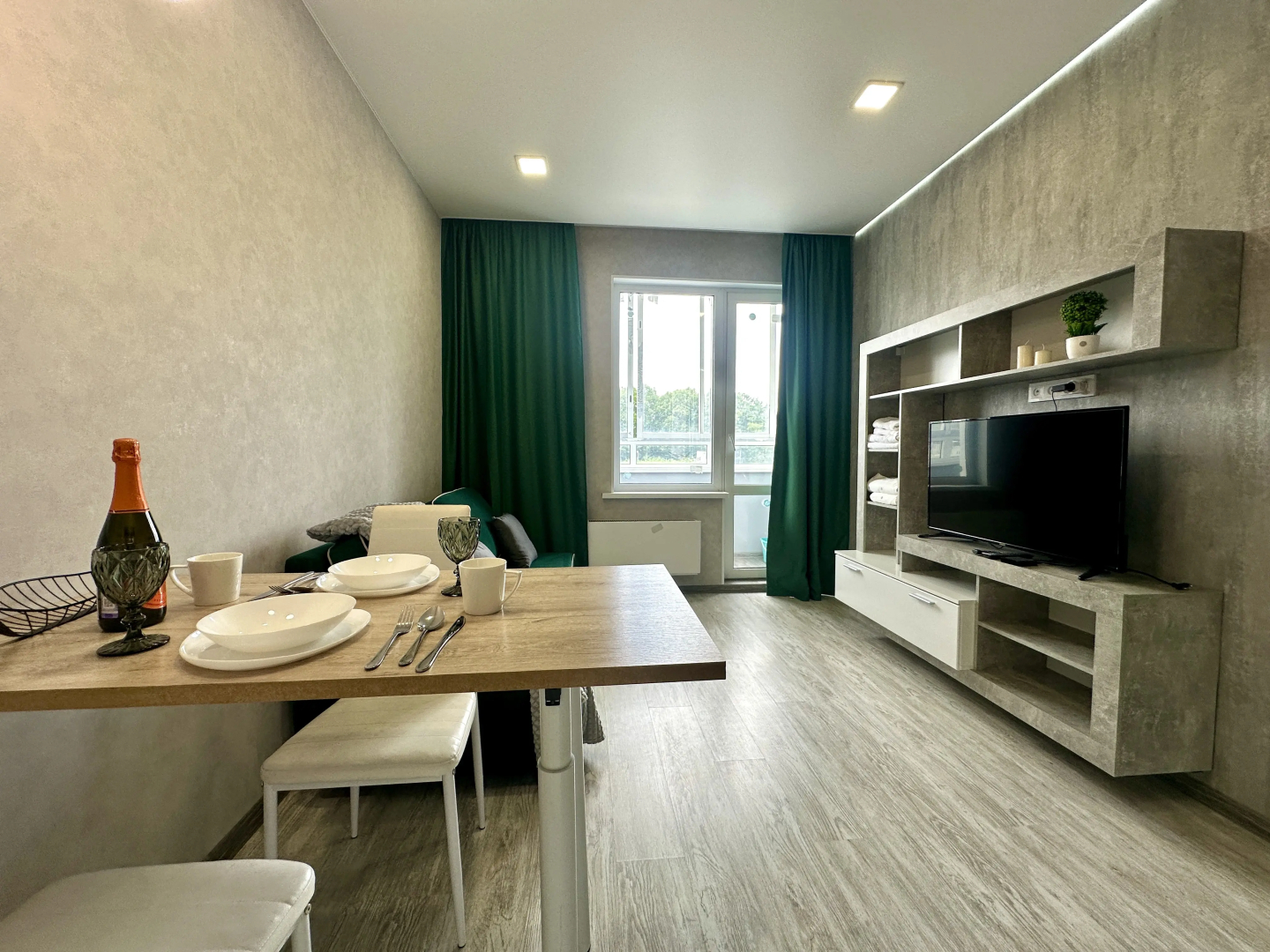 Апартаменты Студия с видом на канал Москвы реки