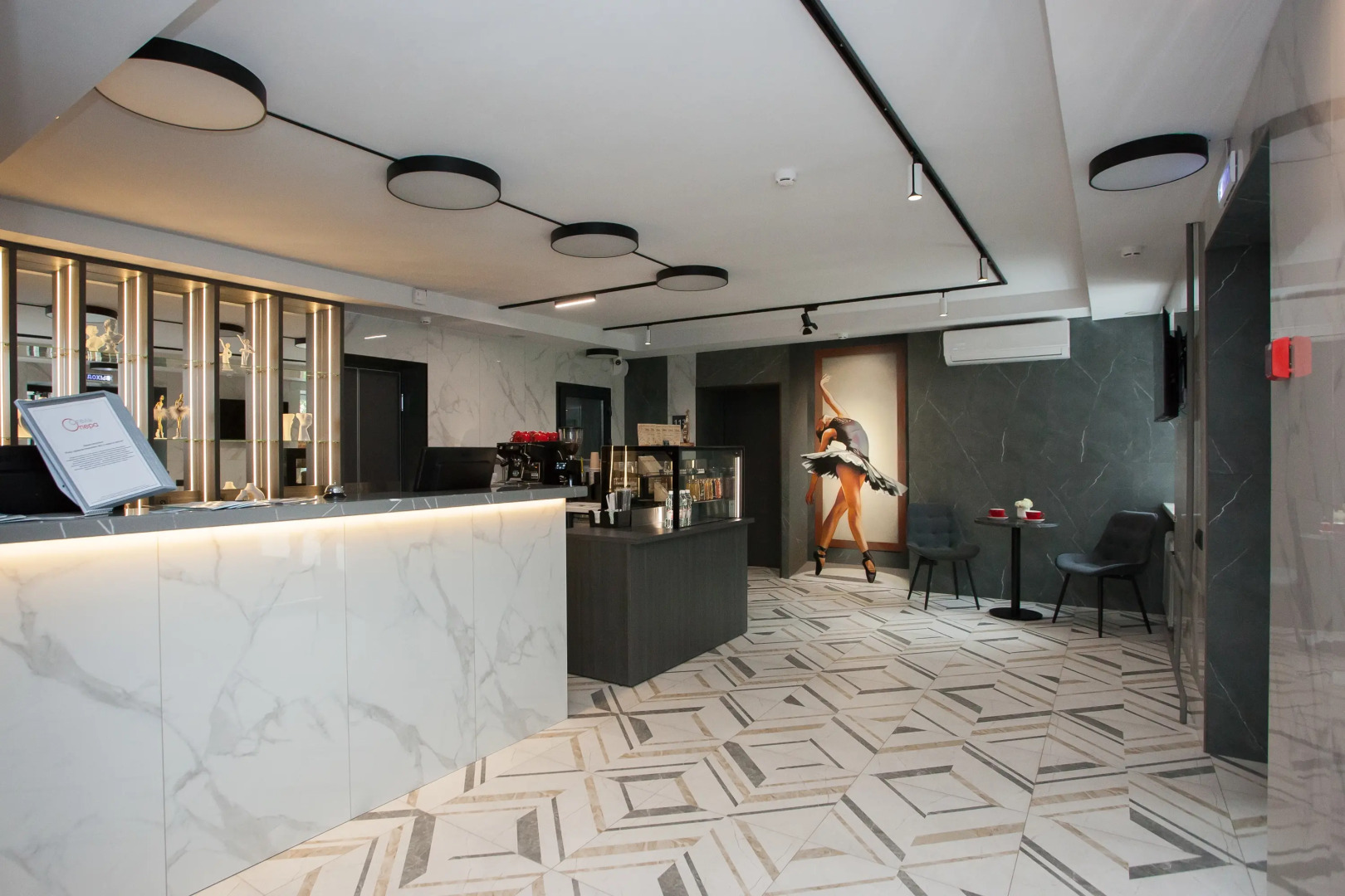 Отель Опера