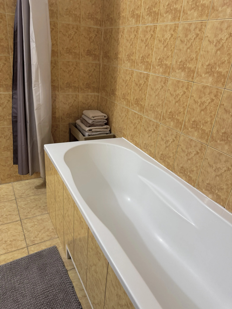 Апартаменты Большая двухкомнатная квартира