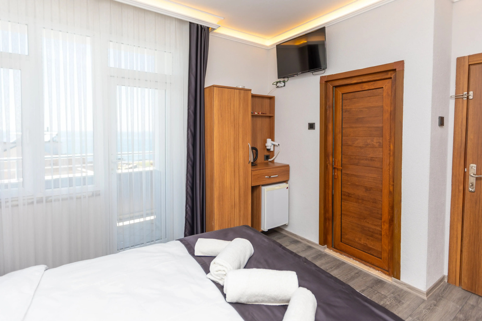 Отель Black Pearly