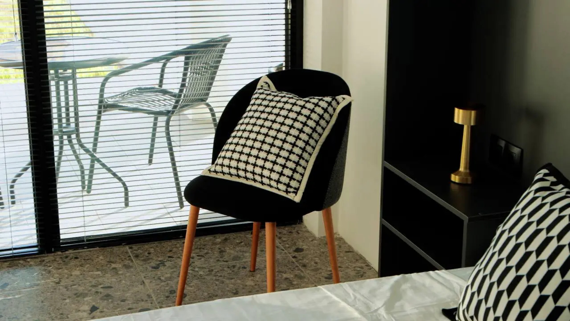 Отель FAMS HOTEL