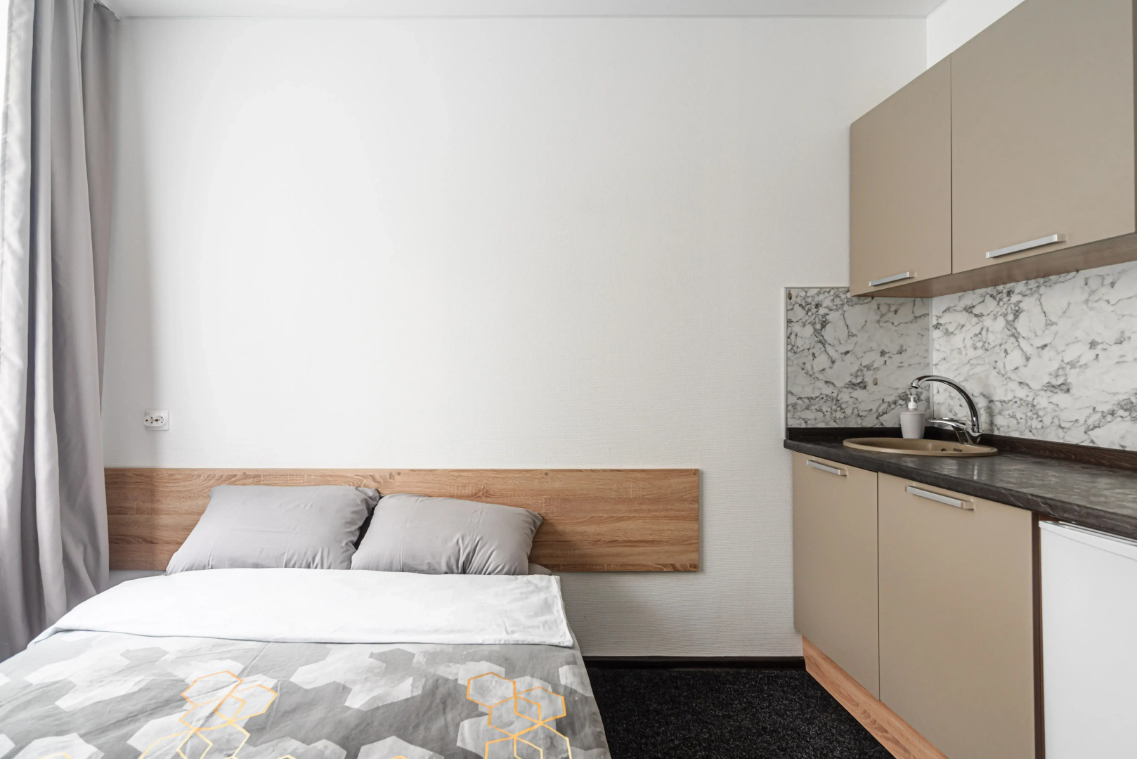 Апартаменты Нижний Ораниенбаум (210)