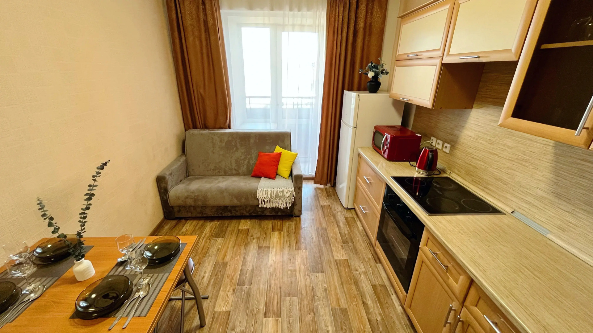 Квартира Двухкомнатная рядом с Аэропортом