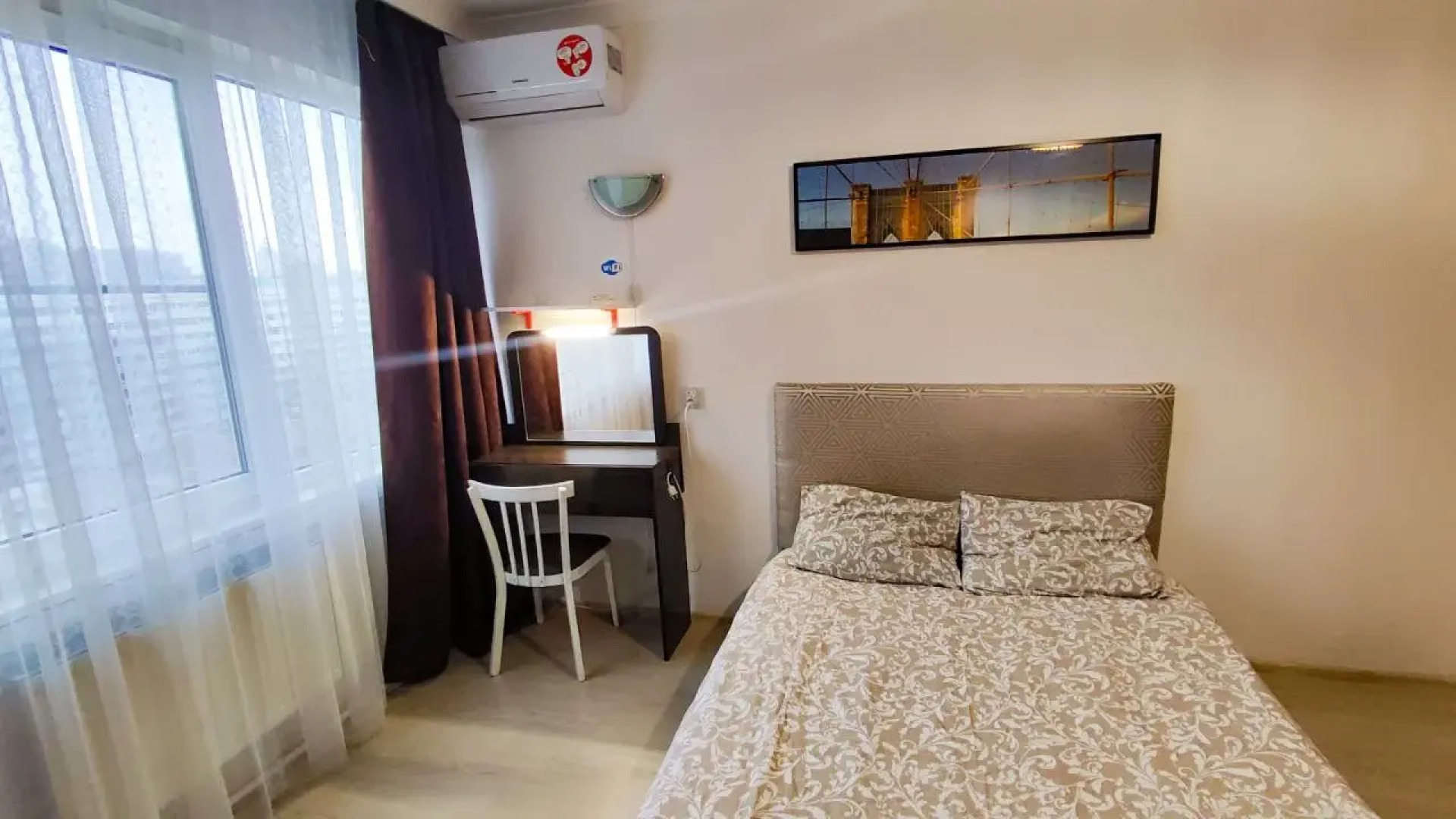 Апартаменты на Аллее Поликарпова 8