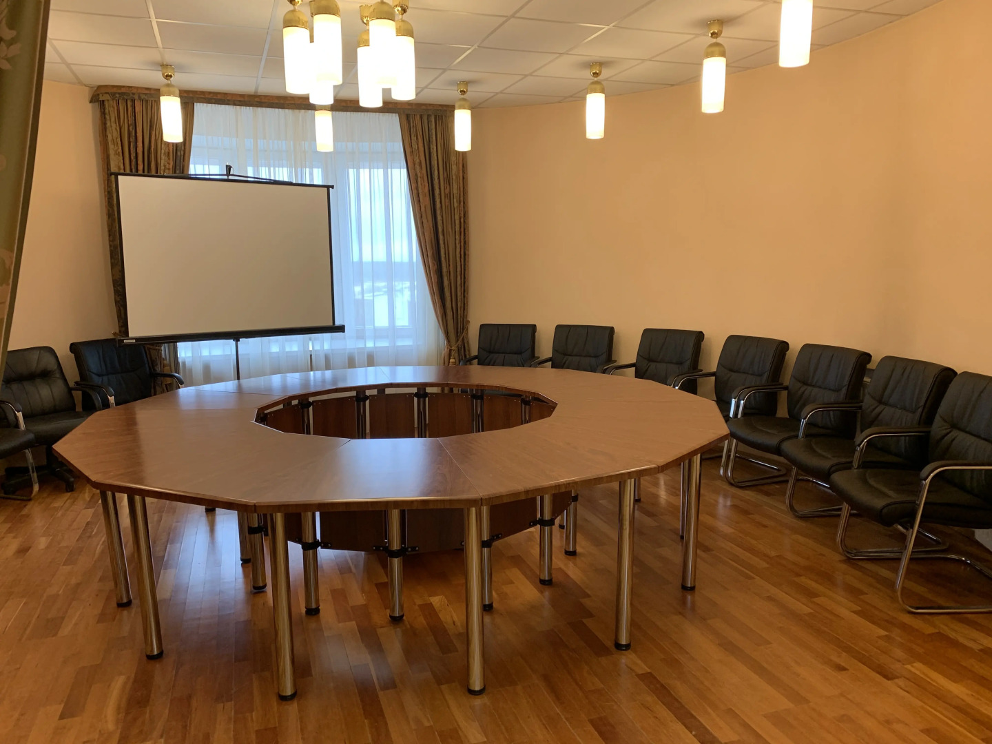 Отель Кристалл