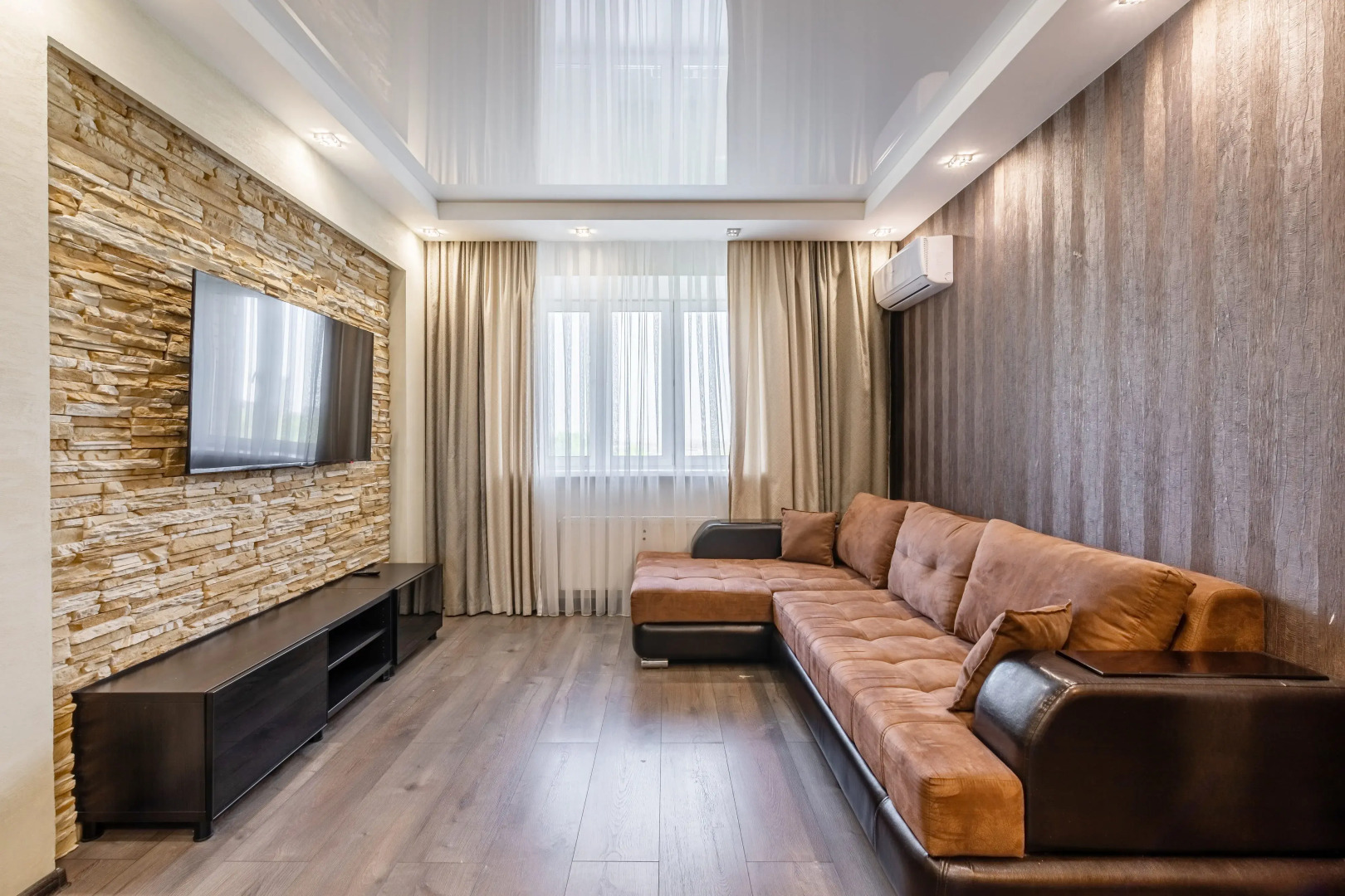 Апартаменты Уютные рядом с ТРК МЕГГА