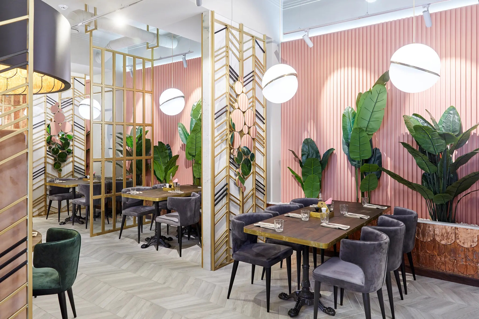 Отель Гостиница Центральная (бывшая Чернигов)