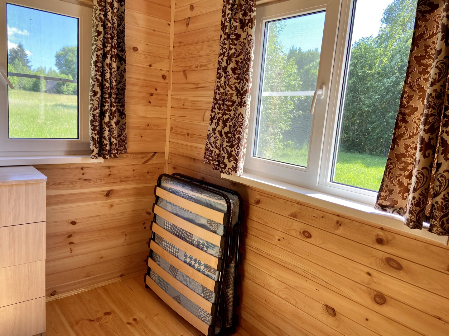 Дом наедине с природой