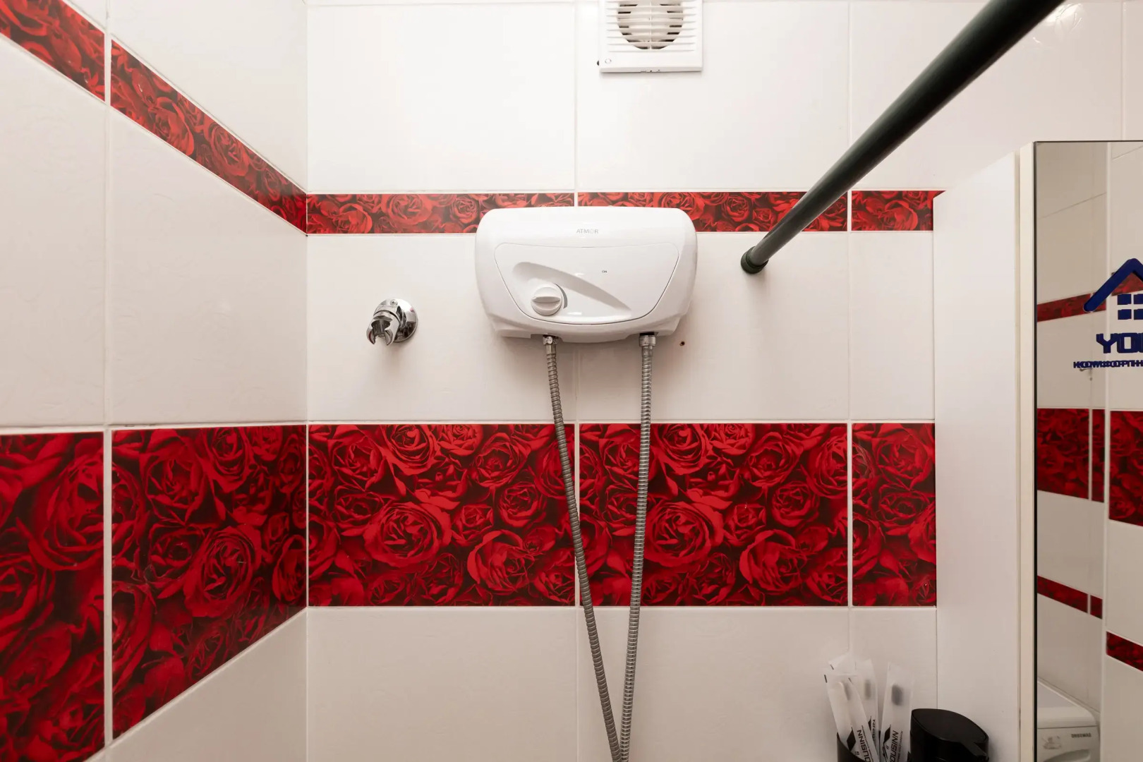 Апартаменты Yousinn Маркса 27