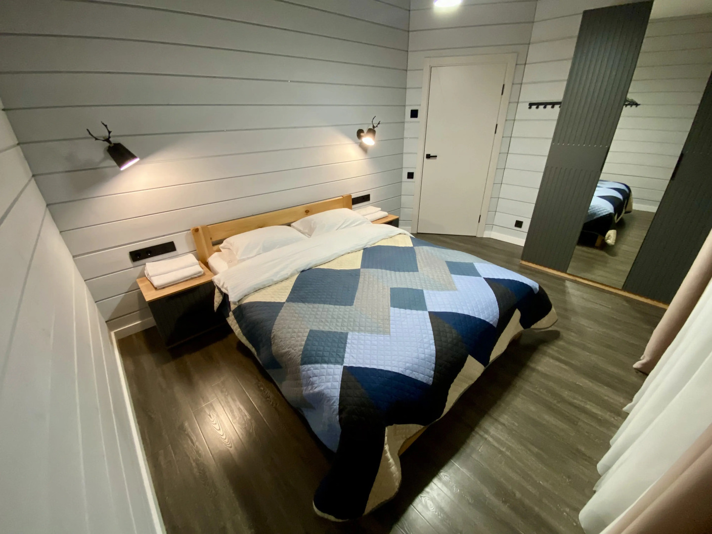 Частный дом Взорви Вельвет