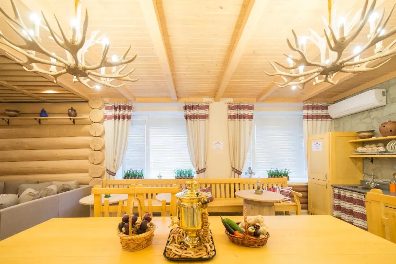 Хостел Изба