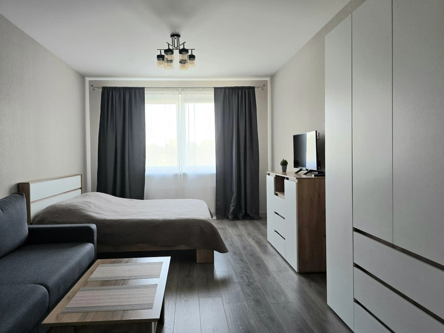 Квартира Отличная новостройка у метро Автозаводская