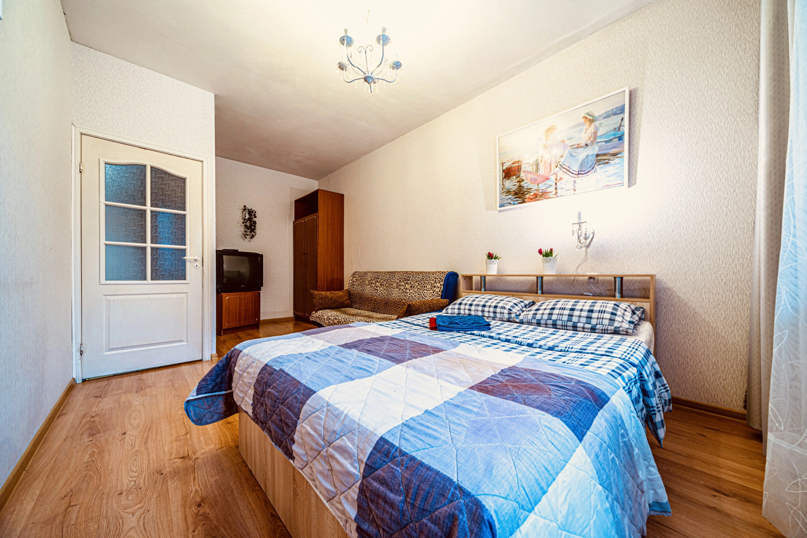 Апартаменты Однокомнатная квартира на  улице Ленсовета