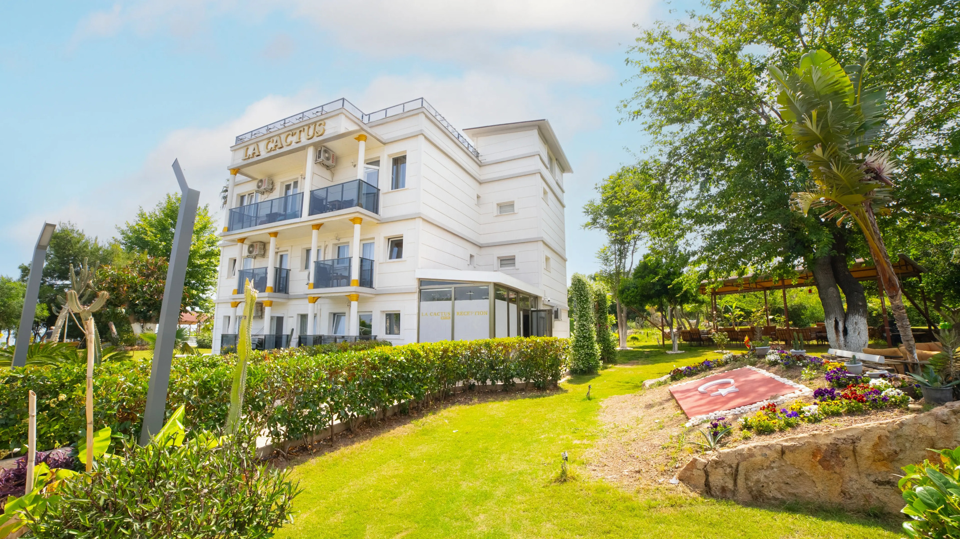 Бутик-Отель La Cactus